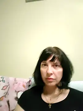 Viknika online show from 10-26-25, 03:23