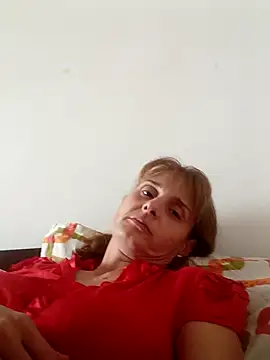 Snapshot of h_Lettyh chatting on 11-05-25, 01:36 h Lettyh online show from 11-05-25, 01:36