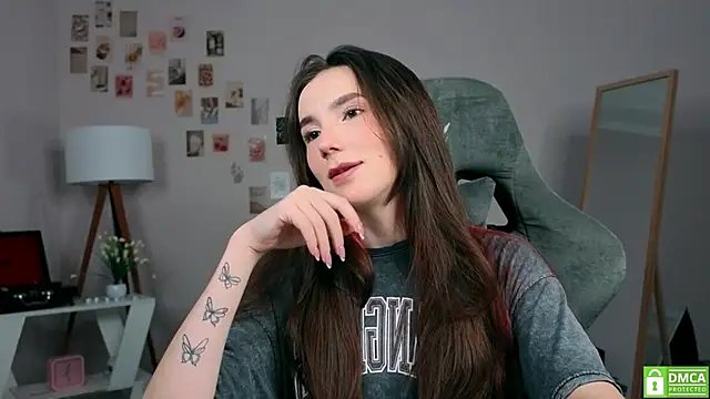 yourfrenchteacher online show from 10-31-25, 04:09