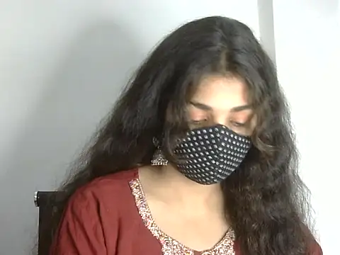 Cutie Sonam online show from 04-04-26, 04:02