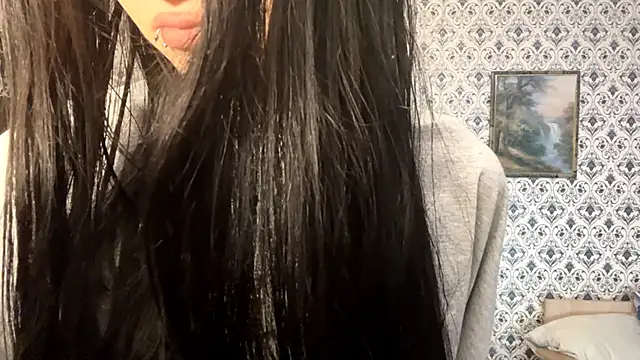 SofiaDreams09 online show from 12-04-25, 05:12