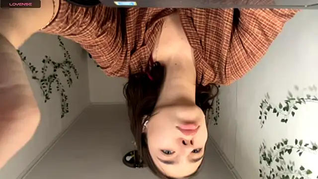 LilithFlamey online show from 12-15-25, 09:37