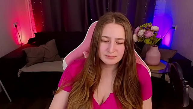 Snapshot of Sofi_Mell chatting on 10-30-25, 01:09 Sofi Mell online show from 10-30-25, 01:09