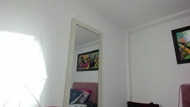 Snapshot of natacha_ferrer1 chatting on 02-25-26, 12:05 natacha ferrer1 online show from 02-25-26, 12:05