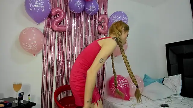 natacha ferrer1 online show from 11-15-25, 12:31