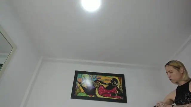 Snapshot of natacha_ferrer1 chatting on 02-27-26, 01:11 natacha ferrer1 online show from 02-27-26, 01:11