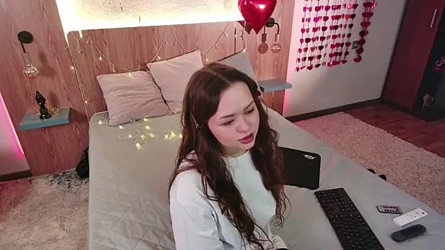 sweetie kathy  online show from 02-15-26, 08:46