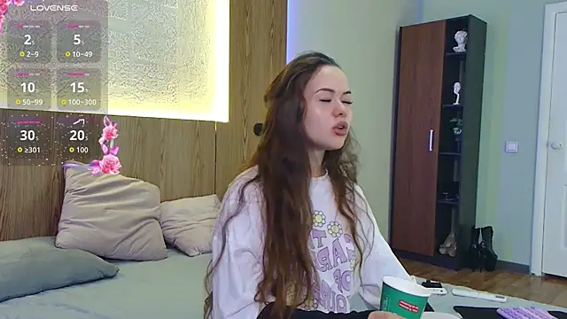 sweetie kathy  online show from 11-19-25, 06:30