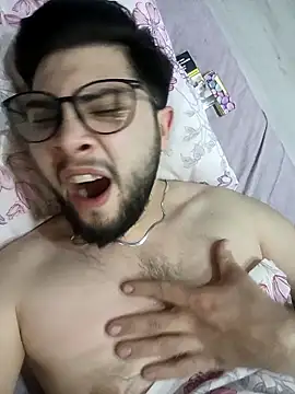 Mstfaavan64 online show from 04-02-26, 03:24