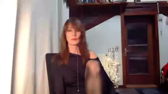 MissDyannis online show from 11-21-25, 07:13