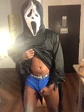 Snapshot of TheRealKnottiHead chatting on 10-29-25, 11:14 TheRealKnottiHead online show from 10-29-25, 11:14