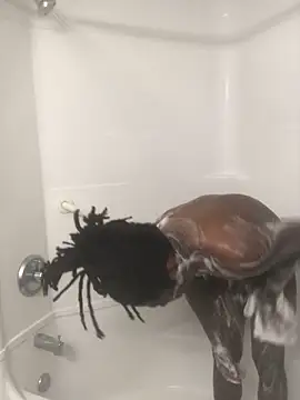 Snapshot of TheRealKnottiHead chatting on 11-10-25, 09:09 TheRealKnottiHead online show from 11-10-25, 09:09