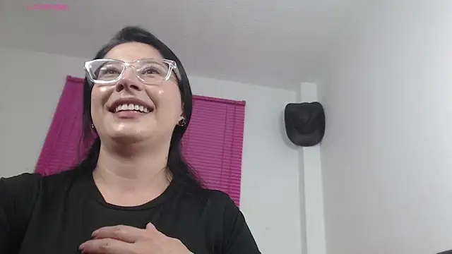 Emma Hotkiss online show from 04-13-26, 10:58