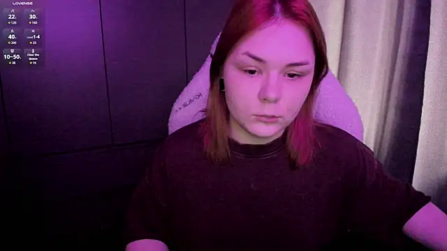 Snapshot of sophia_lix chatting on 07-18-26, 10:35 sophia lix online show from 07-18-26, 10:35
