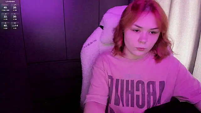 Snapshot of sophia_lix chatting on 06-22-26, 08:44 sophia lix online show from 06-22-26, 08:44
