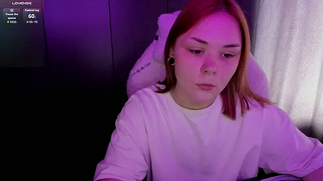 sophia lix online show from 05-25-26, 06:23