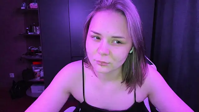 sophia lix online show from 11-07-25, 03:16