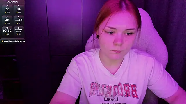 sophia lix online show from 05-31-26, 06:09
