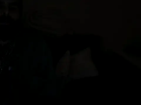 giovanift111 online show from 11-11-25, 12:44