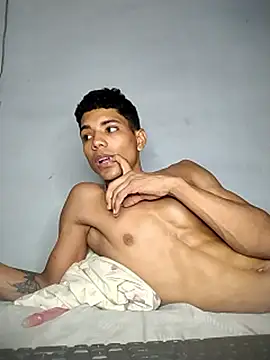 Alex Sweeting online show from 11-08-25, 03:59