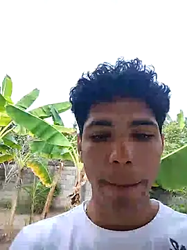 Alex Sweeting online show from 02-05-26, 04:25