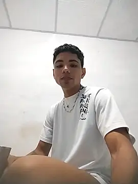 Alex Sweeting online show from 11-11-25, 06:30