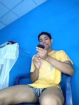 Alex Sweeting online show from 11-28-25, 02:12