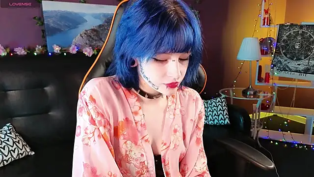 karkadeshk online show from 11-14-25, 10:08