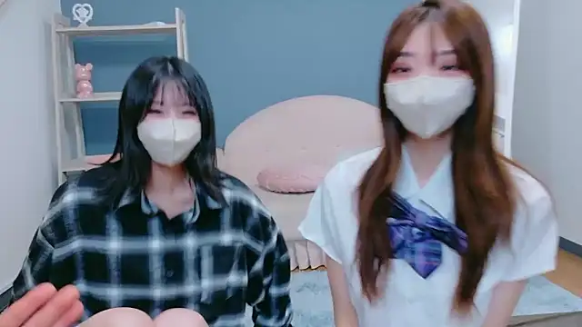 Sana-jpn online show from 03-17-26, 10:18