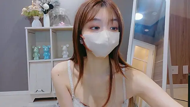 Sana-jpn online show from 06-27-26, 08:37