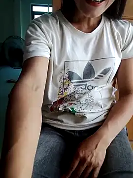 doggy-00 online show from 04-13-26, 07:34