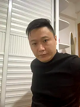 jinbao1015 online show from 11-04-25, 04:44