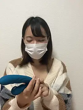 JUAchan online show from 10-28-25, 11:31