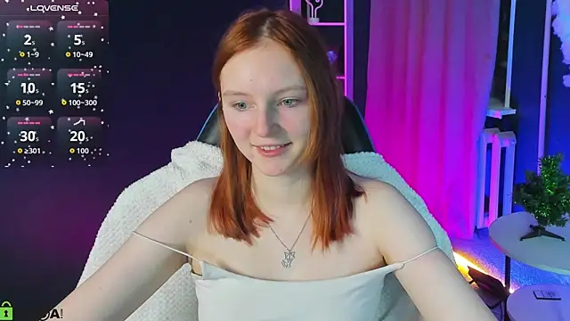 AngelWisee online show from 12-23-25, 02:55