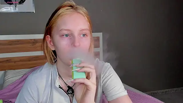 AngelWisee online show from 06-19-26, 03:12