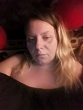 Lana-murr online show from 02-25-26, 06:41