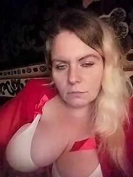 Lana-murr online show from 10-29-25, 07:46