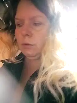 Lana-murr online show from 04-14-26, 05:12