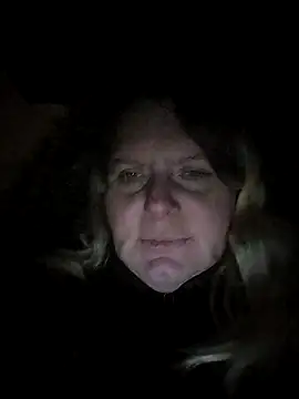 Lana-murr online show from 12-19-25, 04:09