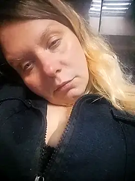 Lana-murr online show from 04-17-26, 09:50