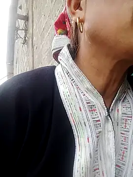 bella-la online show from 03-02-26, 08:32