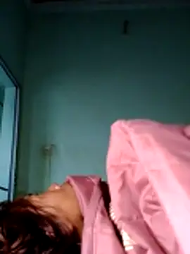 bella-la online show from 02-11-26, 12:43