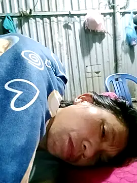 bella-la online show from 10-31-25, 09:32