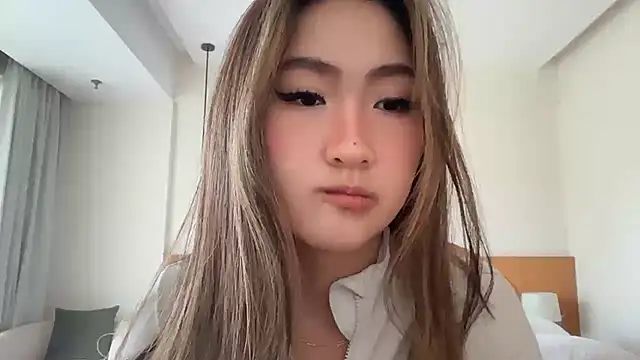 AlishaCheng online show from 08-08-26, 04:08