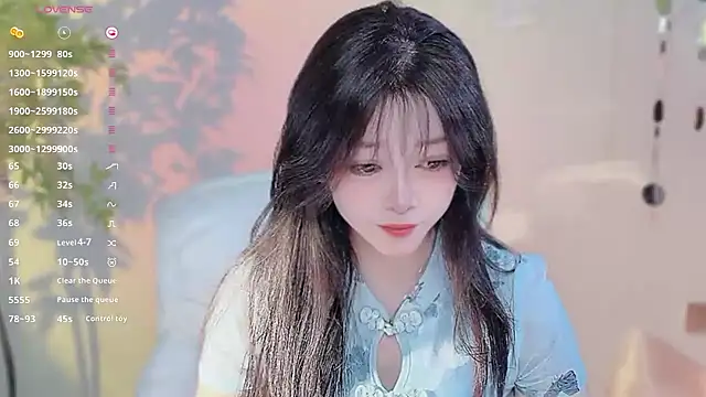 Yiluo95 online show from 03-27-26, 04:30