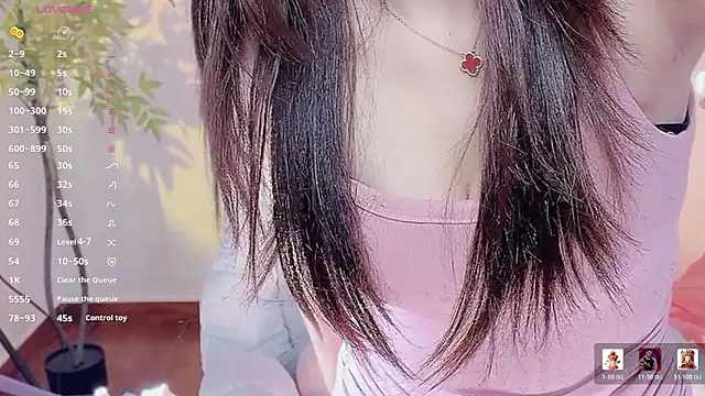 Yiluo95 online show from 04-27-26, 04:05