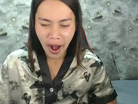 Snapshot of Femme_Hera chatting on 11-12-25, 11:41 Femme Hera online show from 11-12-25, 11:41