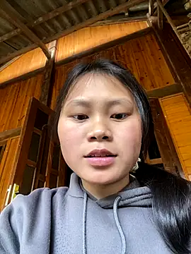 Sophia-123 online show from 12-20-25, 01:08