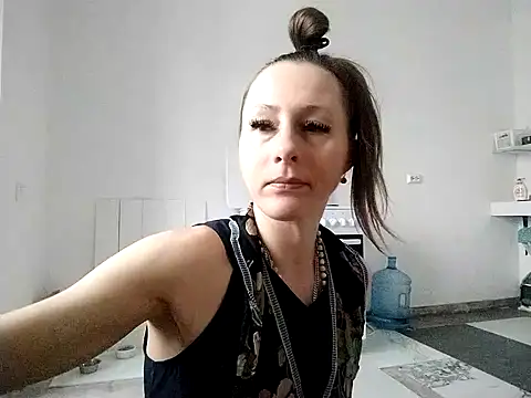 Anneta280671 online show from 01-17-26, 08:40