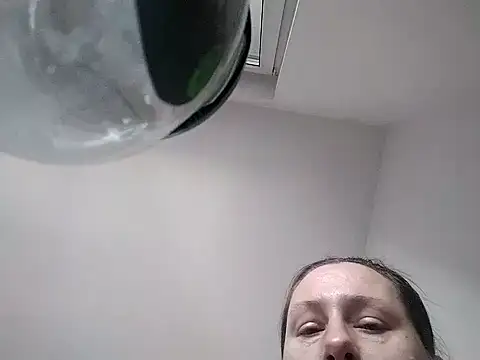 Anneta280671 online show from 05-05-26, 08:06